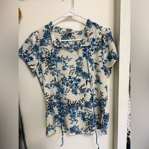 Floral Blue and White Women's Top
